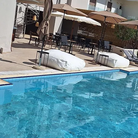 Soho Blue 3*